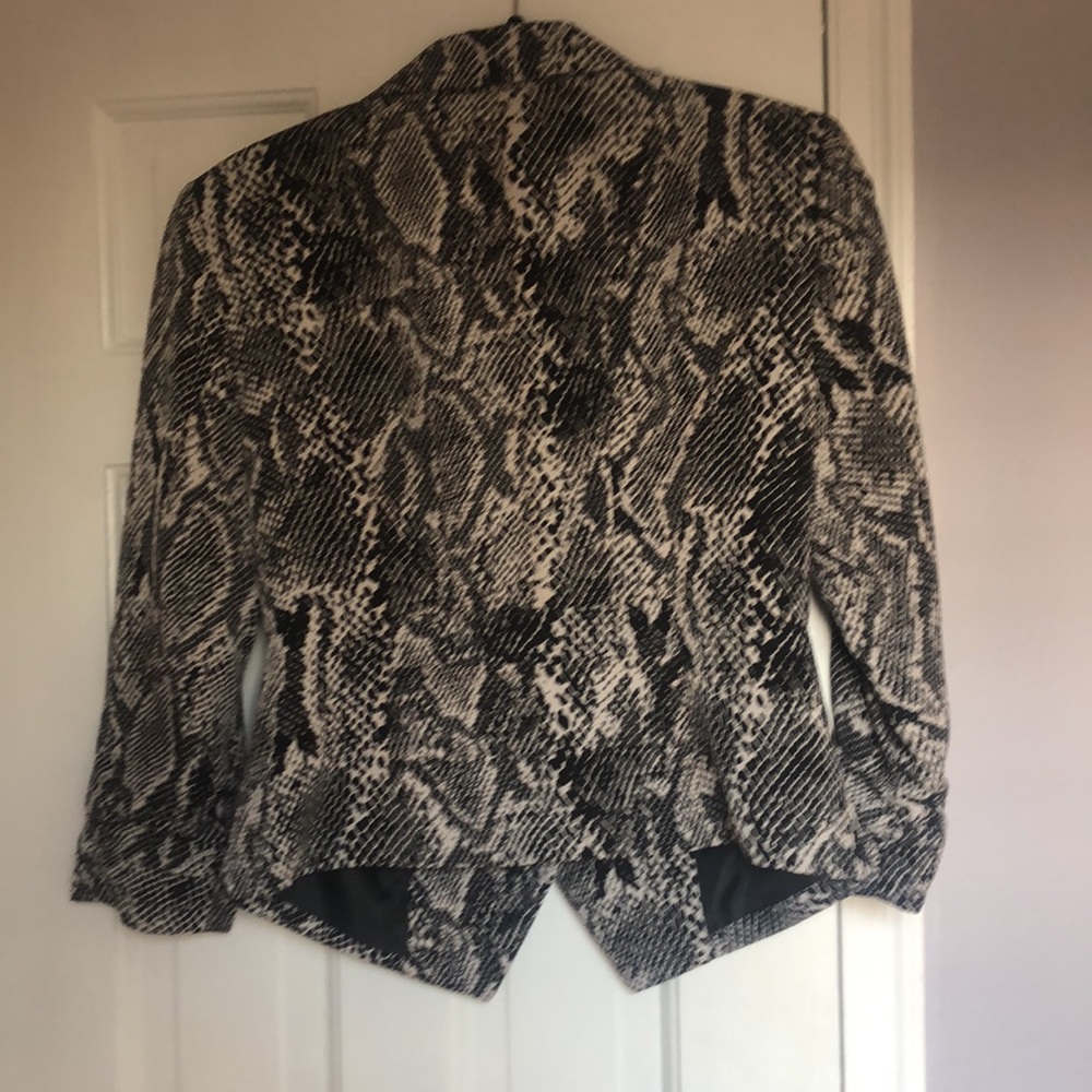 Express blazer - Picture 2 of 3